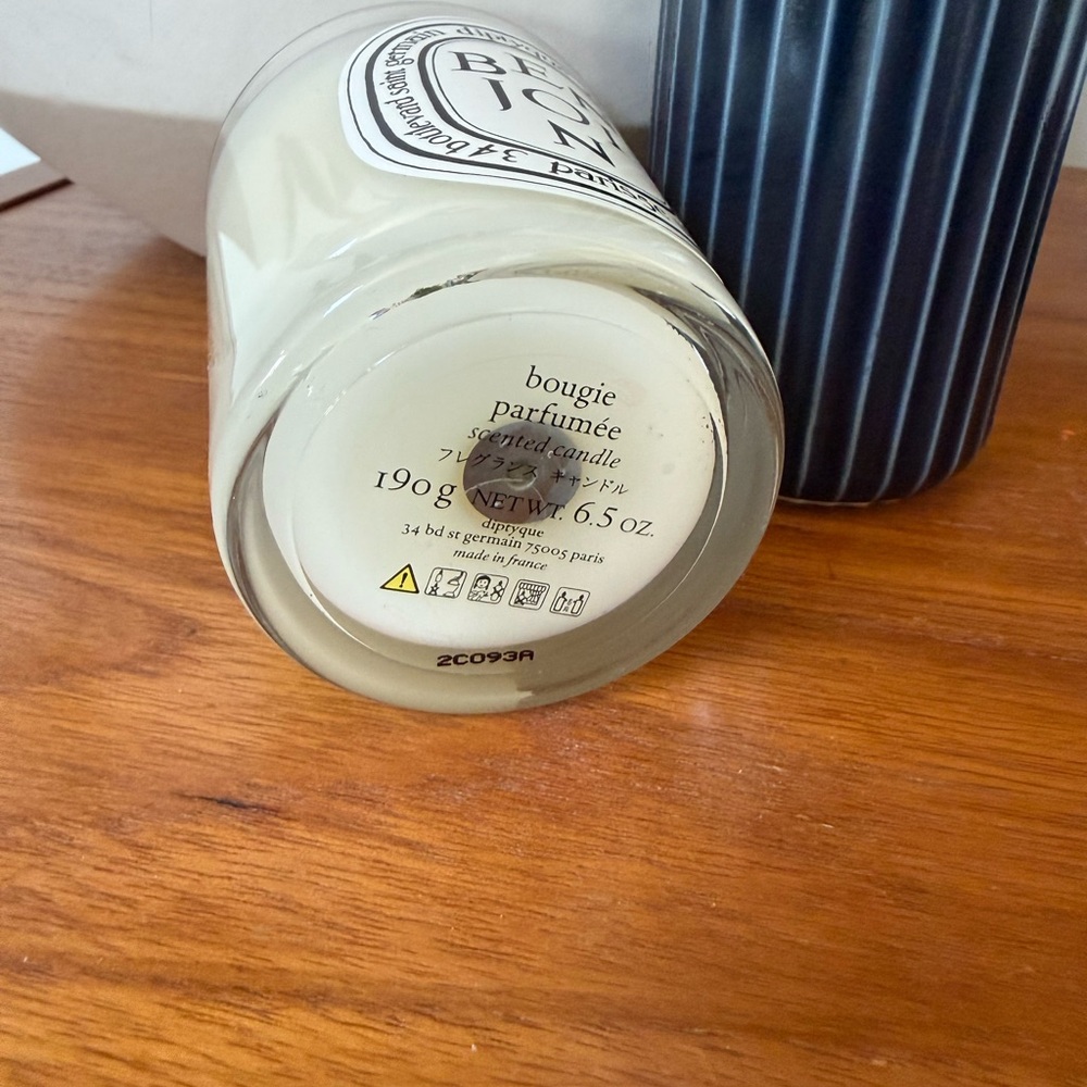 Diptyque Benjoin 190g / 6.5 oz. Candle - Picture 4 of 7